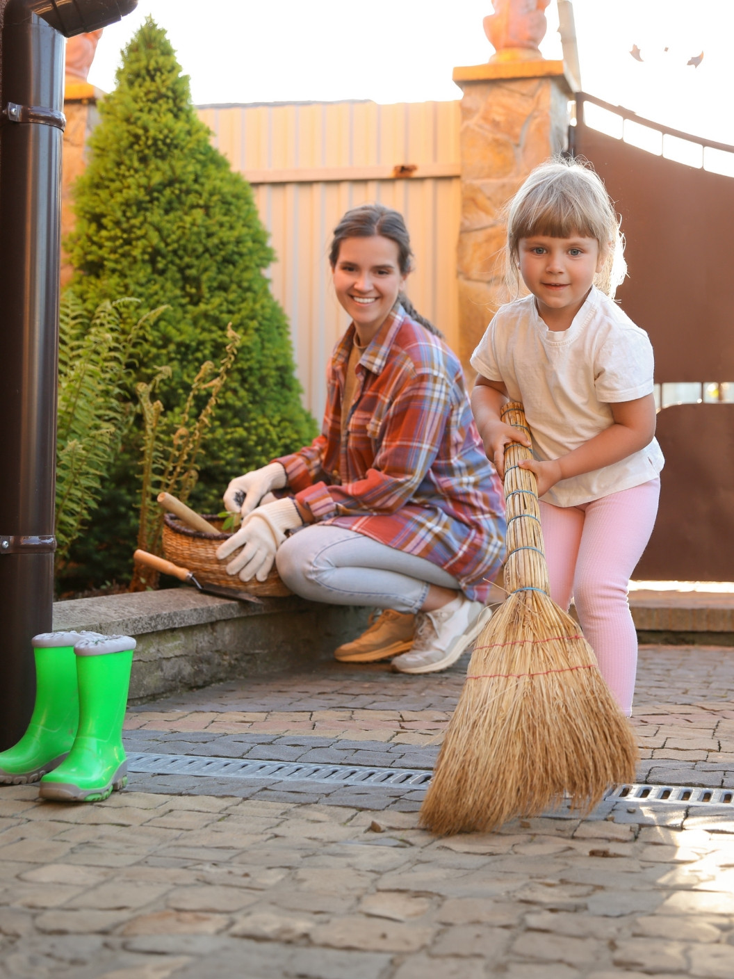 Paloma 08 Web Zunanja Opravila 01